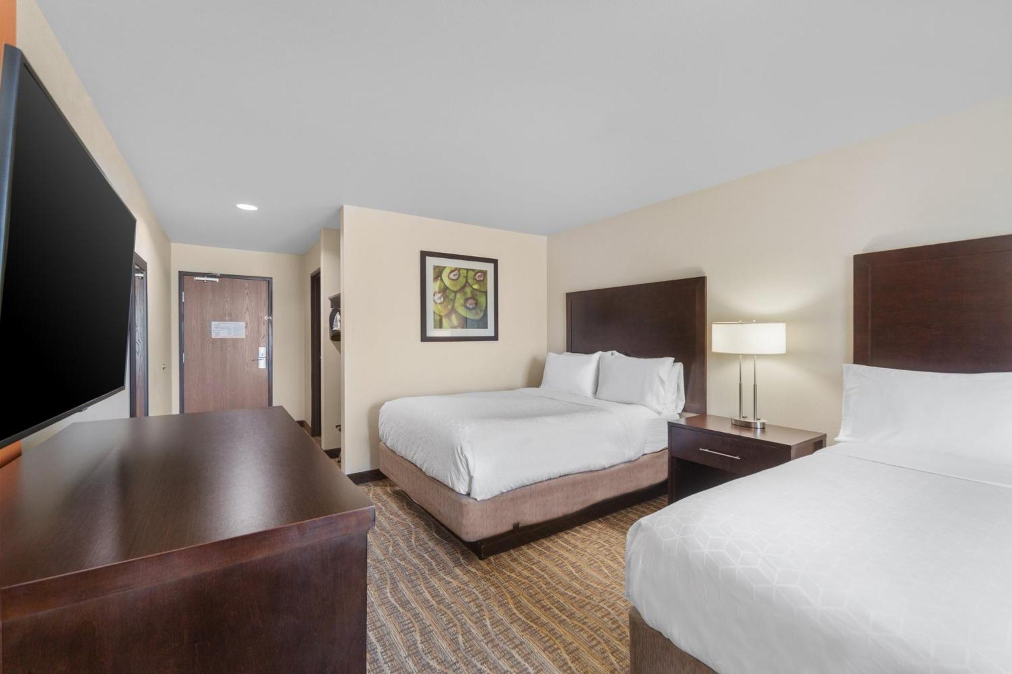 Holiday Inn Express Tomball By Ihg Exterior photo
